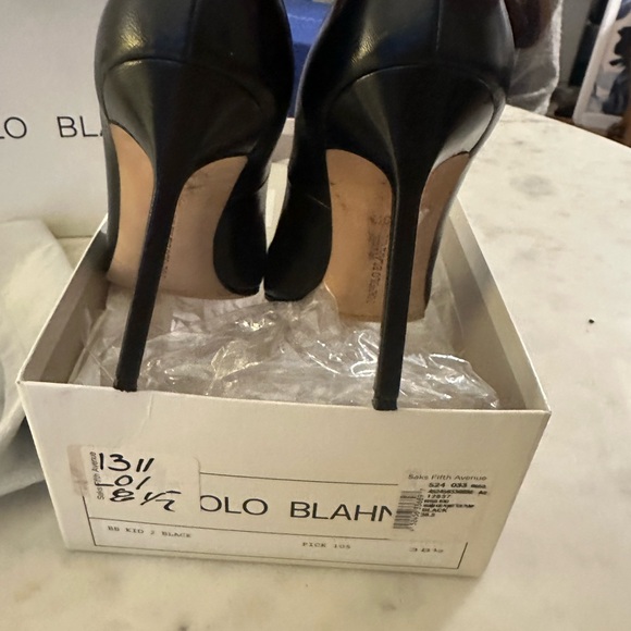 Manolo Blahnik 105mm kid point toe pump - like new - size 38.5 - Picture 8 of 9
